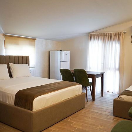 Delmar Apartments Golem  Dış mekan fotoğraf