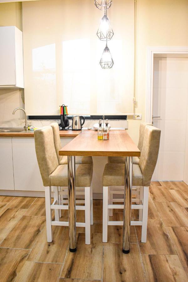 Delmar Apartments Golem  Dış mekan fotoğraf