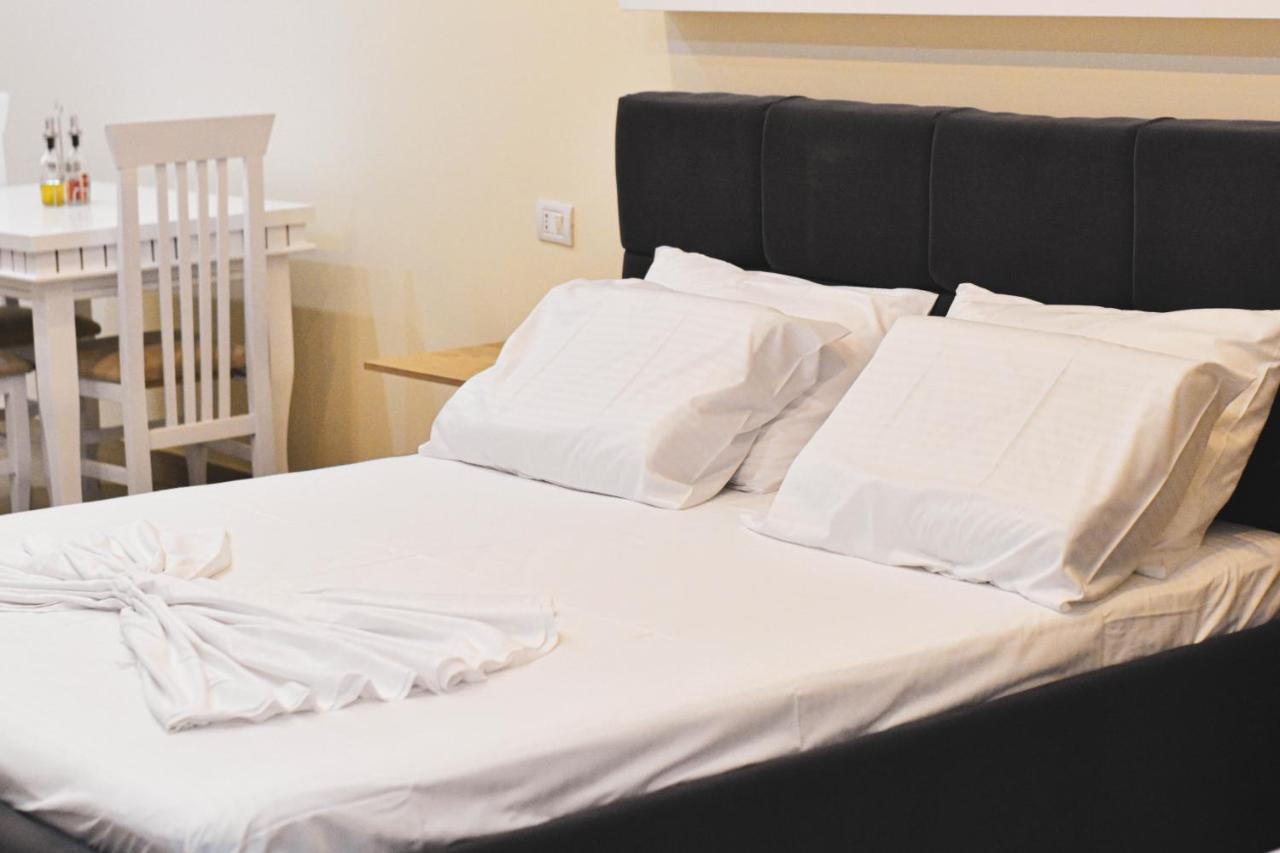 Delmar Apartments Golem  Dış mekan fotoğraf