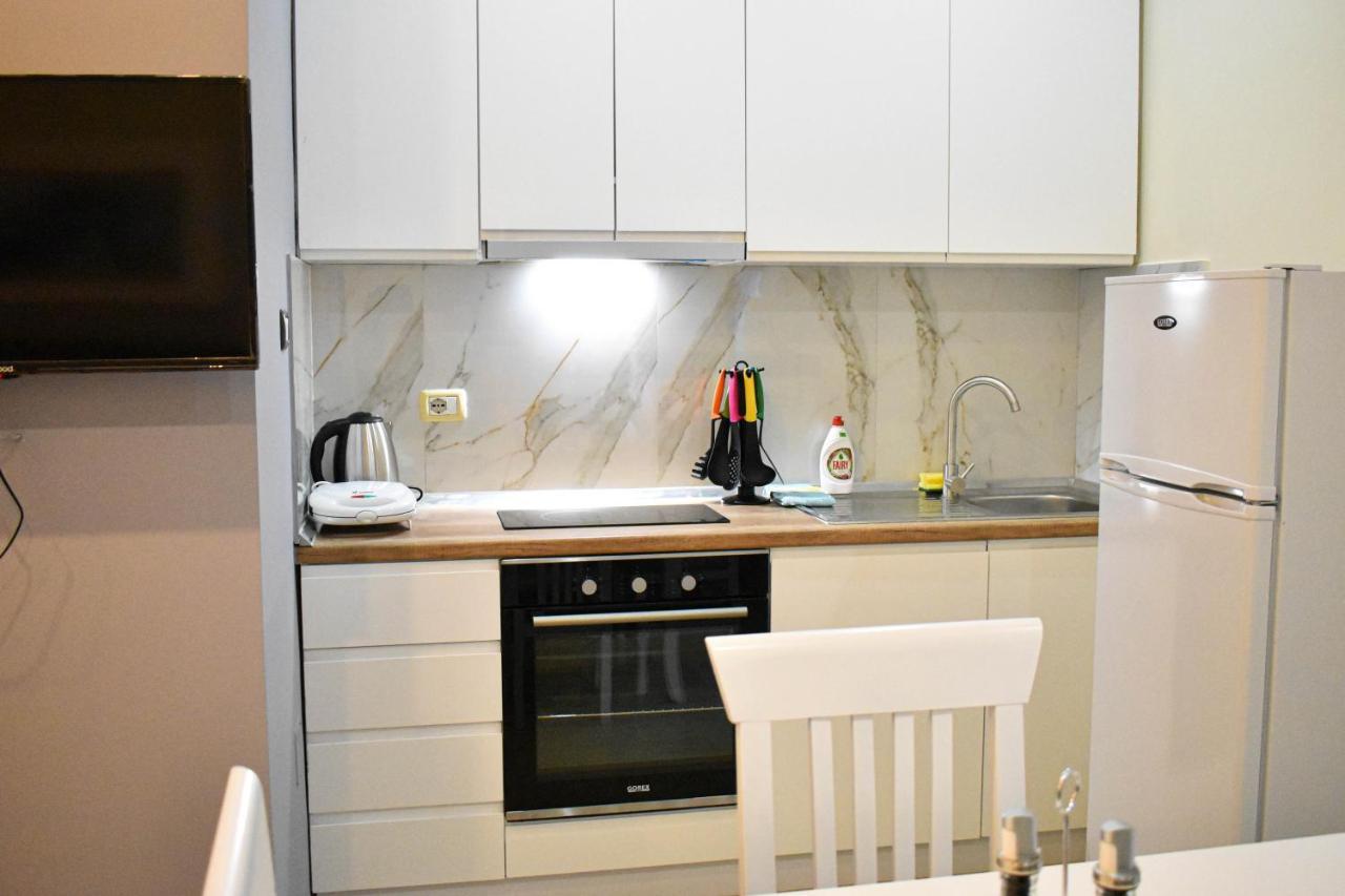 Delmar Apartments Golem  Dış mekan fotoğraf