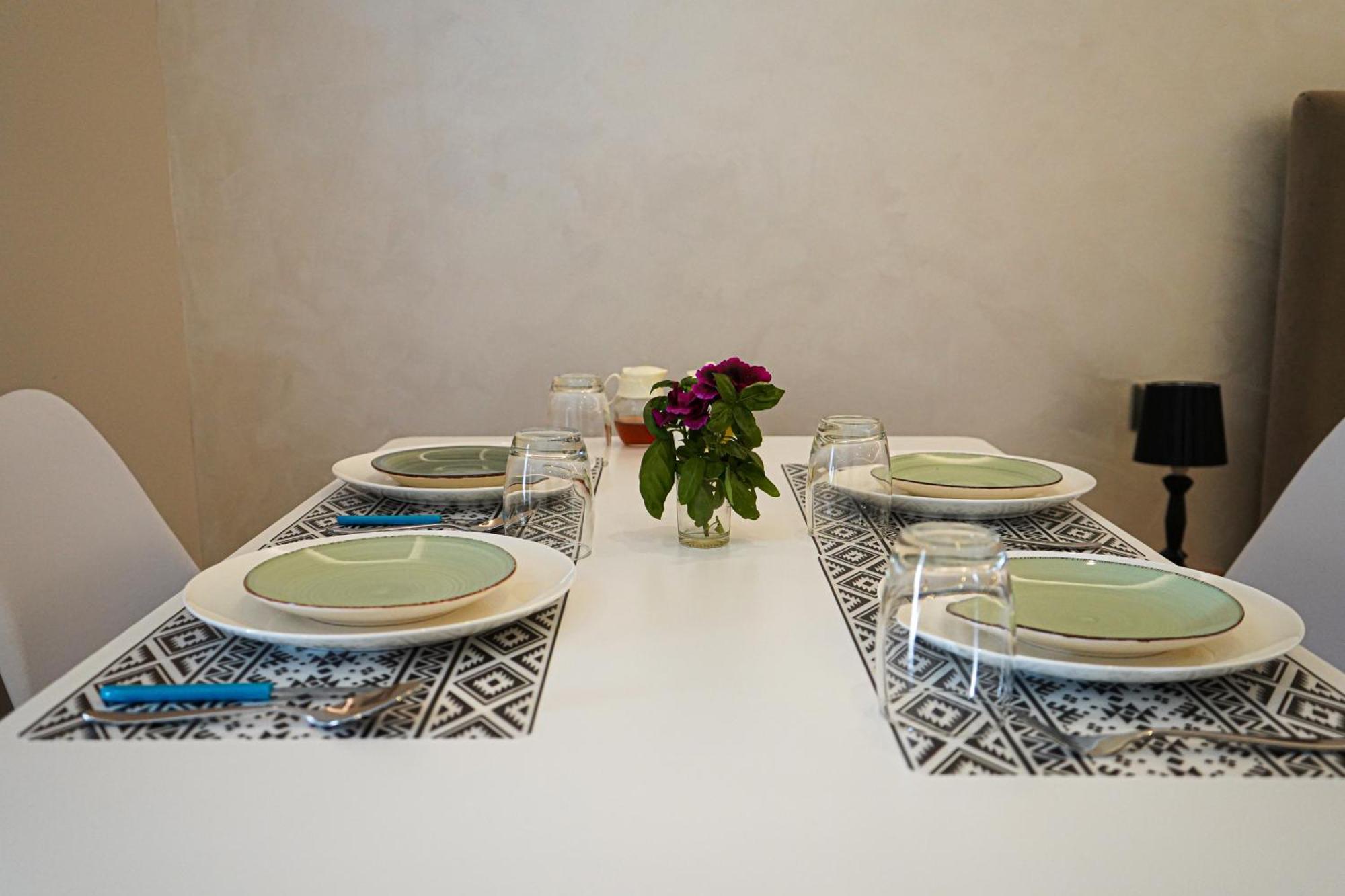 Delmar Apartments Golem  Dış mekan fotoğraf