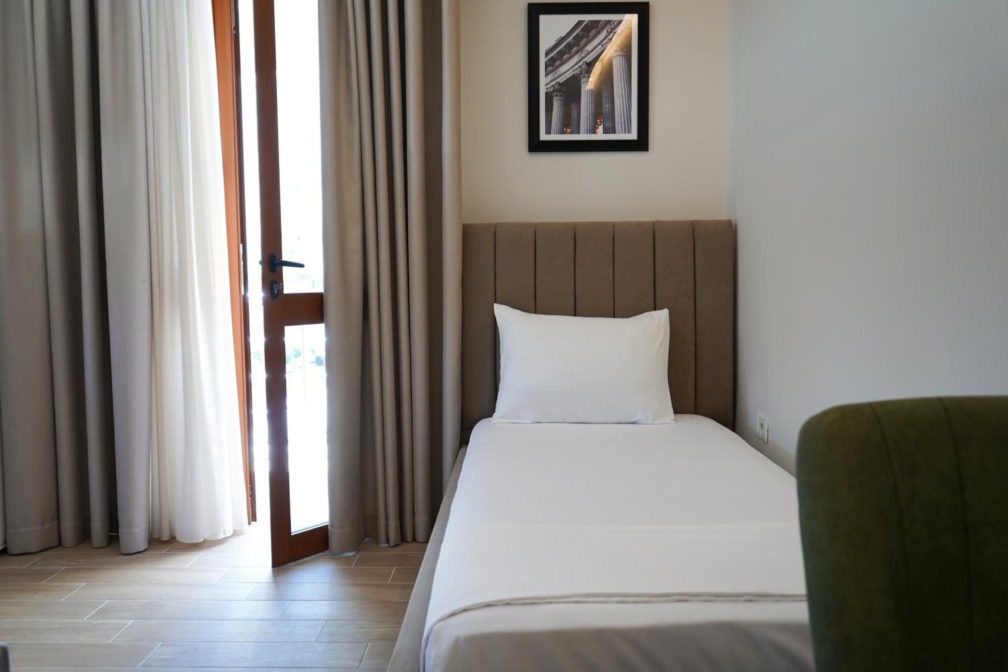 Delmar Apartments Golem  Dış mekan fotoğraf