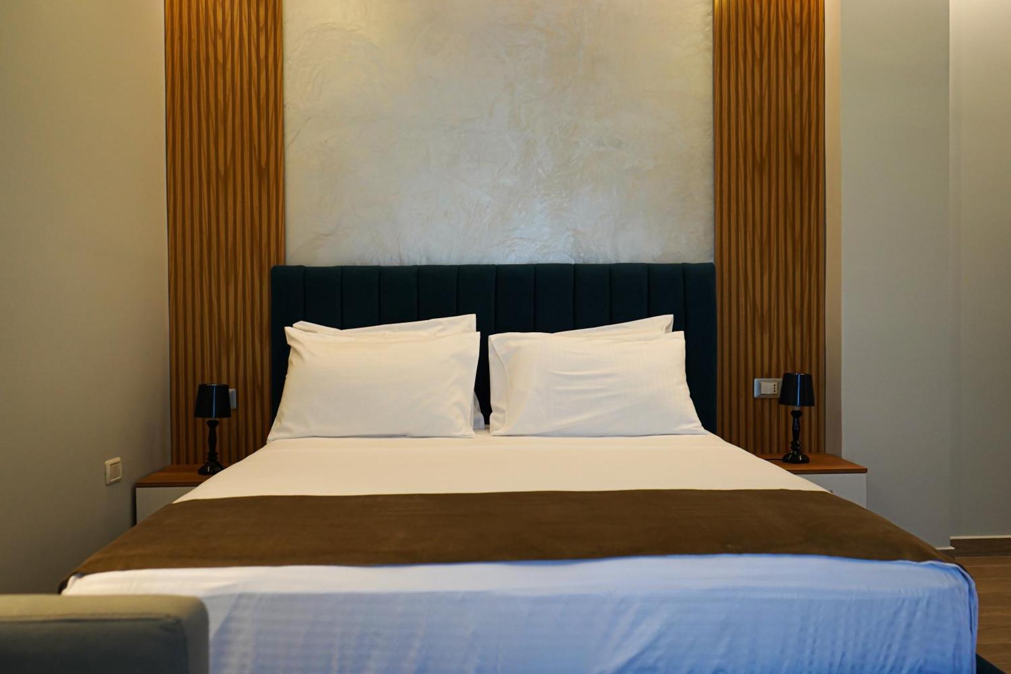 Delmar Apartments Golem  Dış mekan fotoğraf